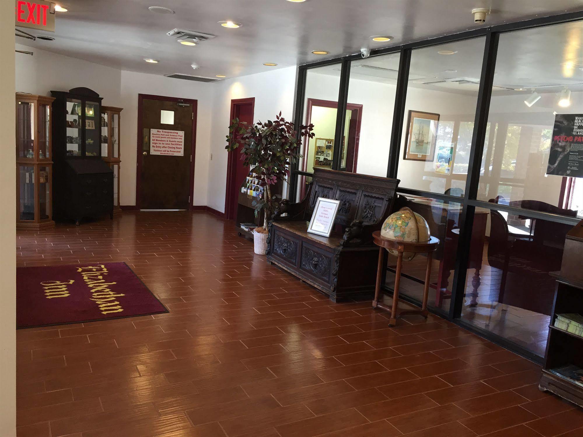 Motel Elizabethan 3*